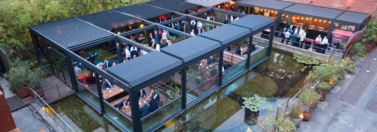 Doktor Thompsons alte Seifenfabrik von oben.